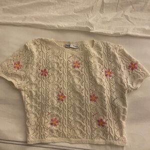 Zara woman floral short sleeve sweater